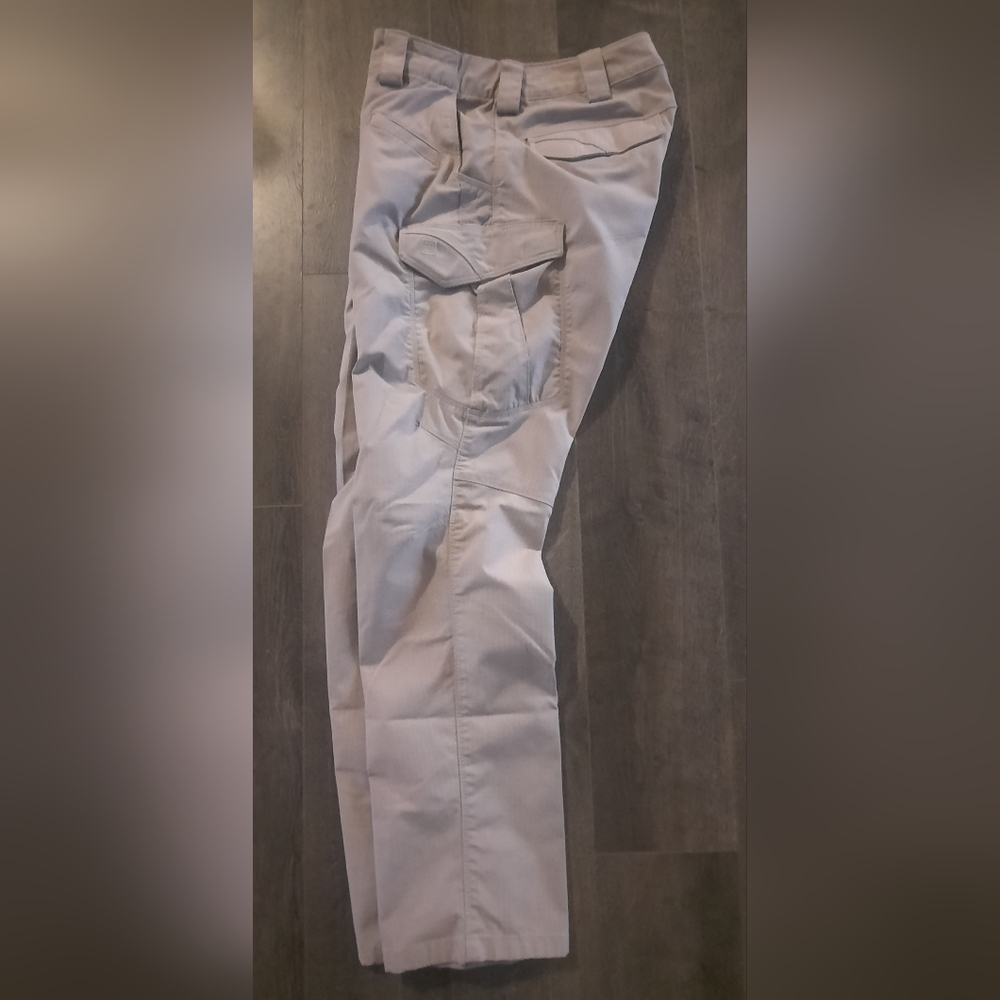 5.11 Tactical ICON pants sz 10 reg
